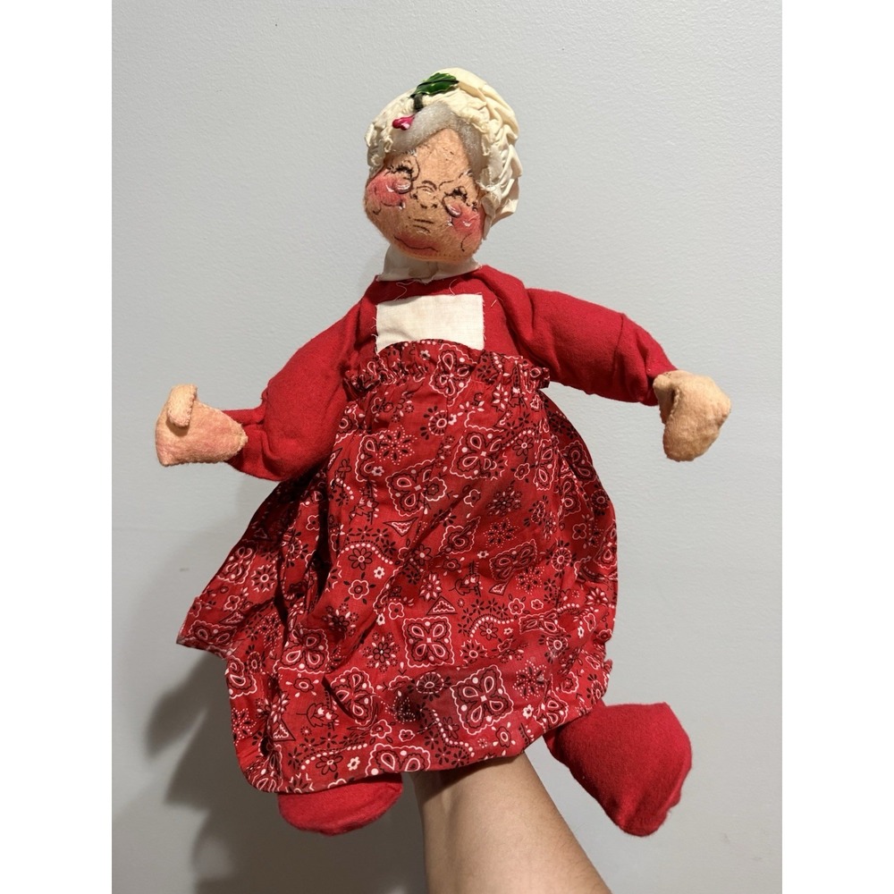 Vintage Annalee Mrs Claus Granny Bandana Paisley Dress Mobilitee Doll 1971 R